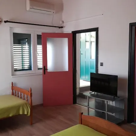 Apartments Dolac Primosten Exterior photo