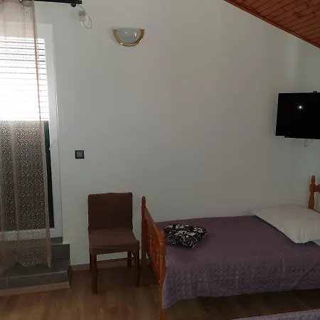 Apartments Dolac Primosten Exterior photo