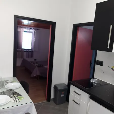 Apartments Dolac Primosten Exterior photo